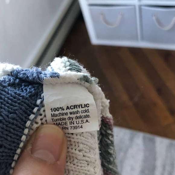 VINTAGE ALFRED DUNNER | Women's 2X Blue Pink Nordic Cottagecore Collared Sweater - Picture 4 of 7